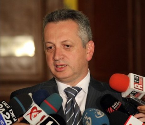 Fenechiu: Am toată aprecierea pentru Săpunaru, poate face faţă cu succes la Transporturi